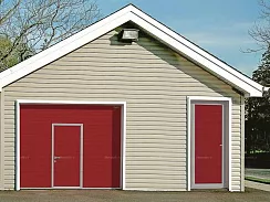 Секционные гаражные ворота DoorHan серии rsd02 с калиткой, 2400х2200